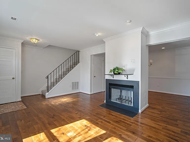 4793 S Park Ct — Photo 6