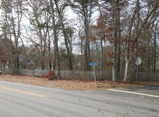 41 Pine Crest Rd, Barnstable, MA 02630