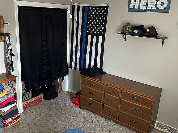 bedroom 1 (212 unit)