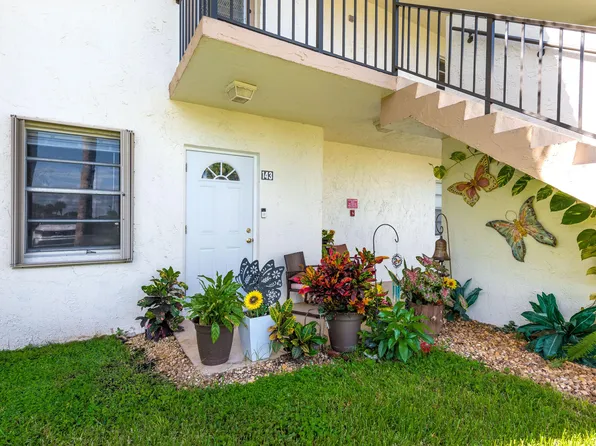 150 Lake Meryl Drive #143, West Palm Beach, FL 33411