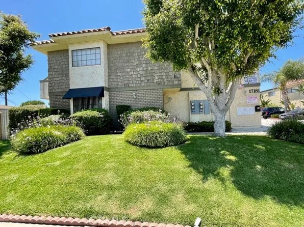 17181 Elm Ln #A, Huntington Beach, CA 92647