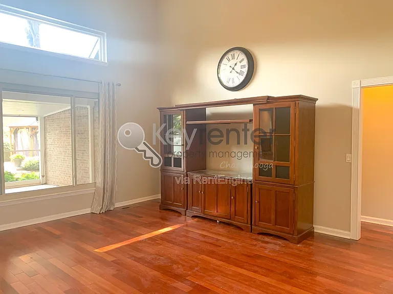 7716 Royal Harbour Cir — Photo 8