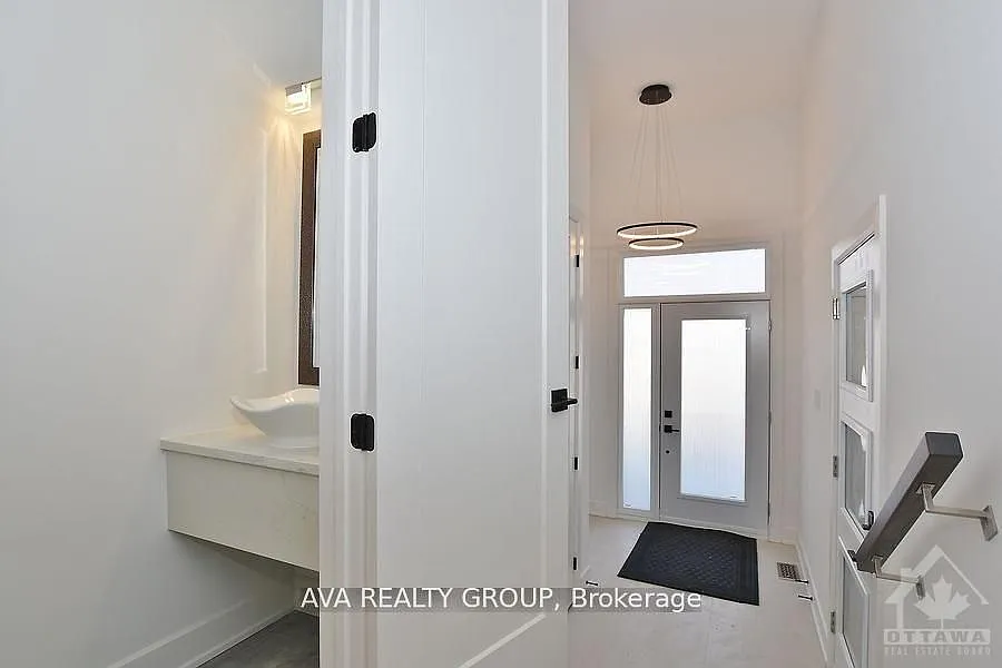 Building Photo - 18 Gould St #0