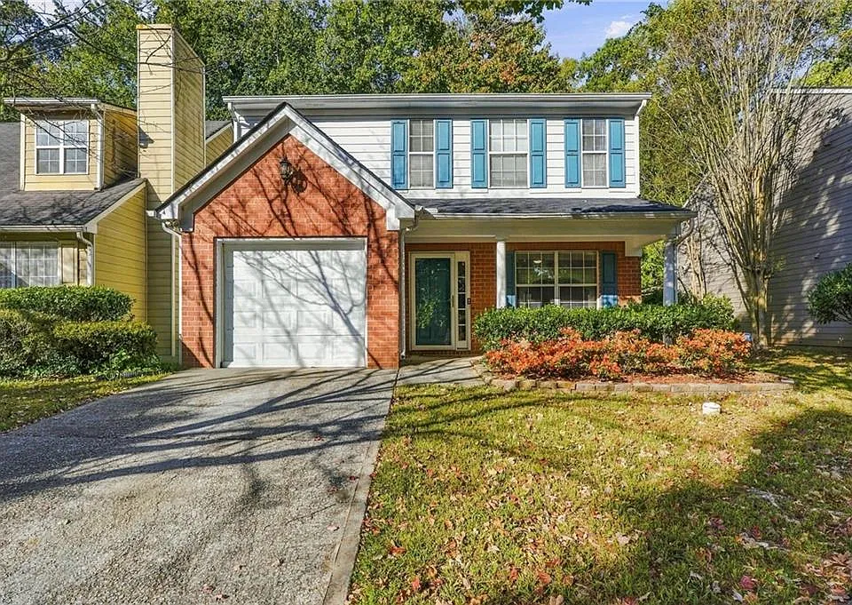 2225 Charleston Pointe SE