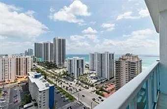 1 bed, 1000 sqft, $2,800 — Photo 2