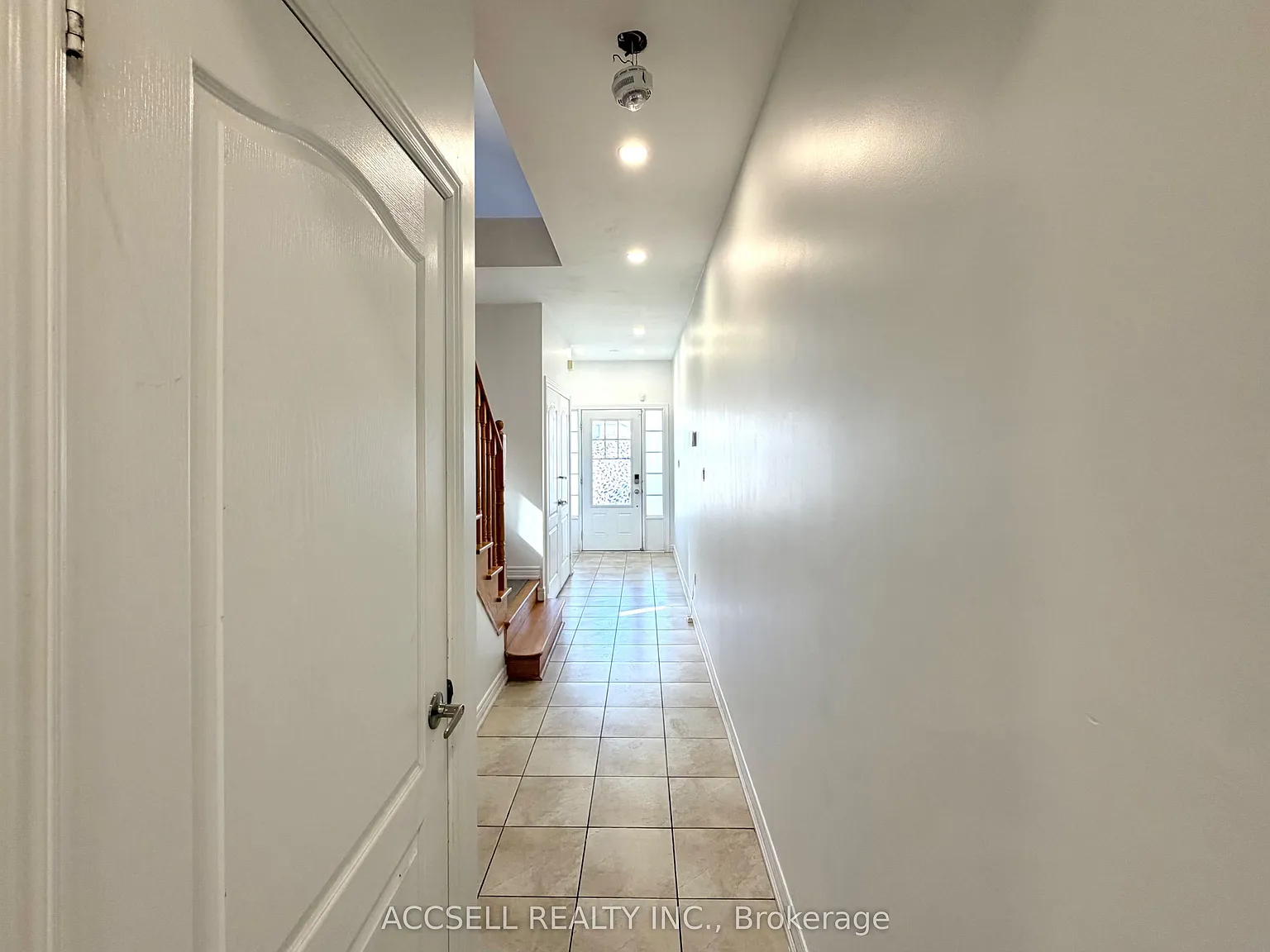 4 bed, $2,999 — Photo 4