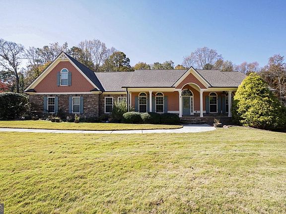 3rd image of 347 Clarksboro Dr