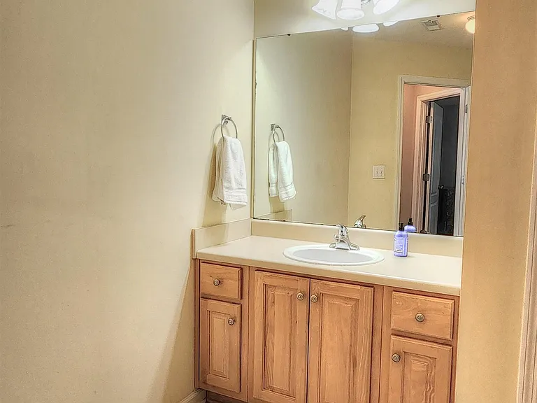103 Harness Dr — Photo 24