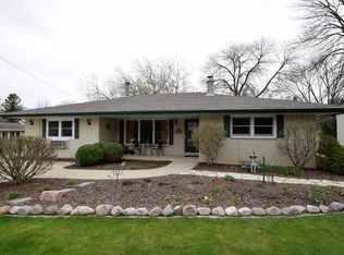 7734 Martha Cir, Waterford, WI 53185