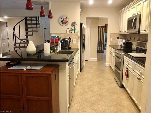 4th image of 5546 Montilla Dr