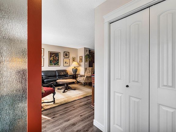 3rd image of 3056 Keswick Way SW