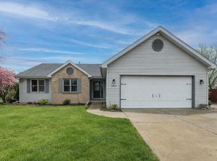 304 School Road, Cottage Grove, WI 53527