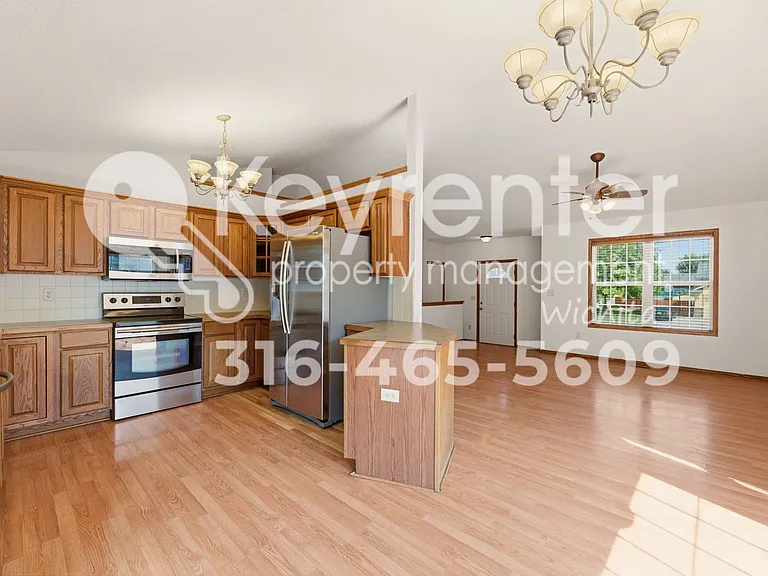 827 S Sunset Cir — Photo 8