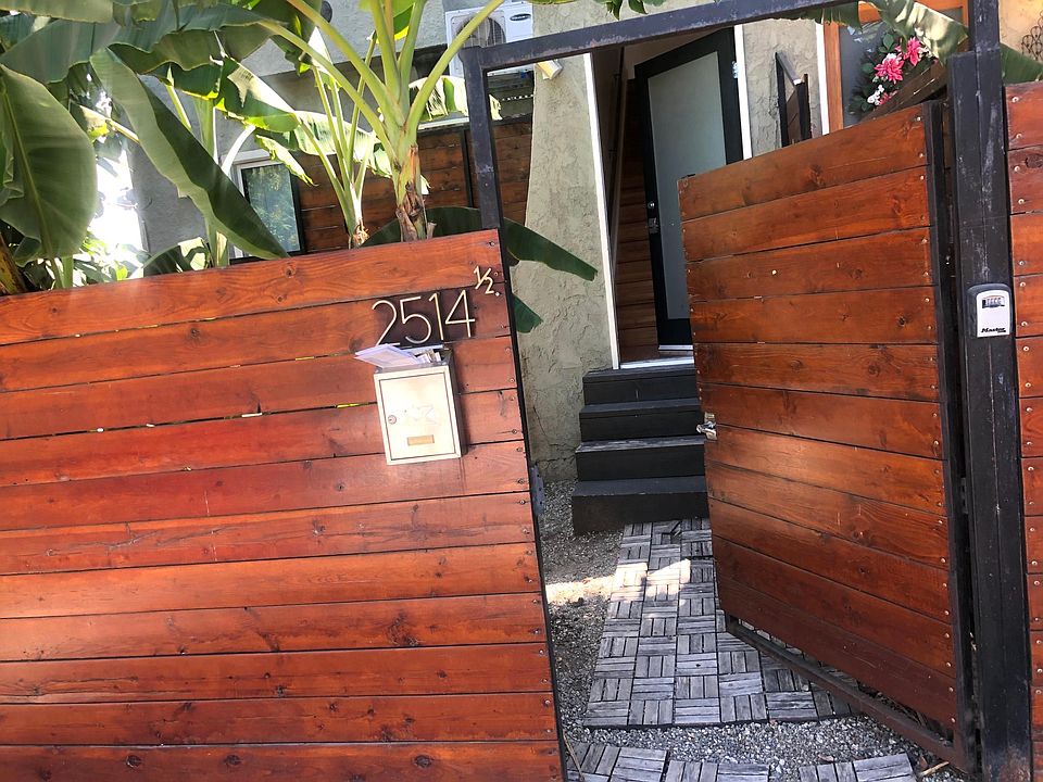 1st image of 2514 1/2 London St