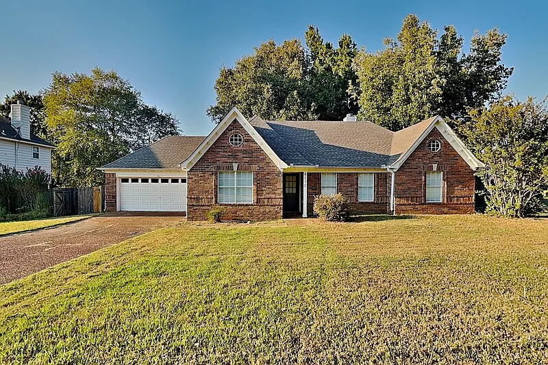 8070 Ellis Rd