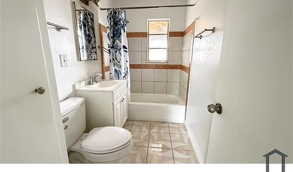 745 E Weldon Ave #4 — Photo 9