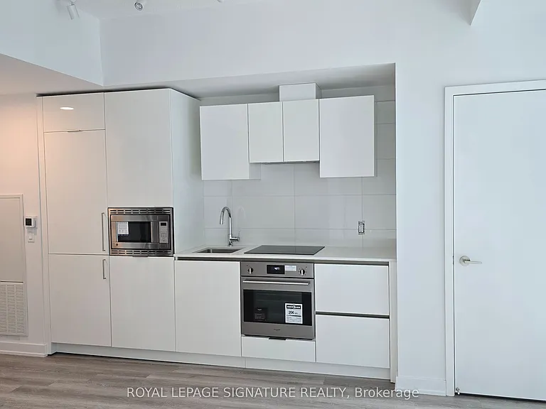 121 Saint Patrick St #1316 — Photo 6