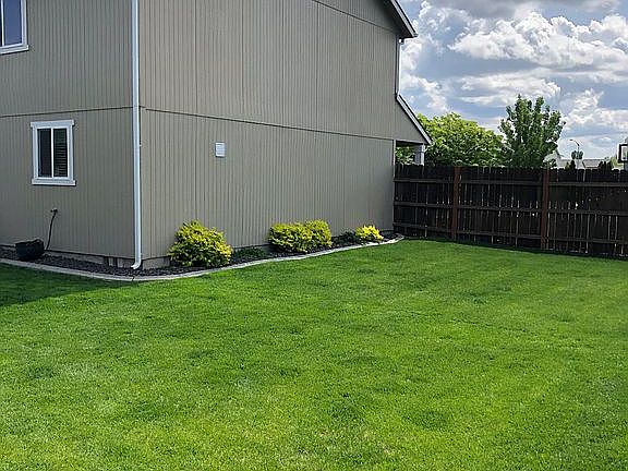 3rd image of 1350 Megan Dr #1350
