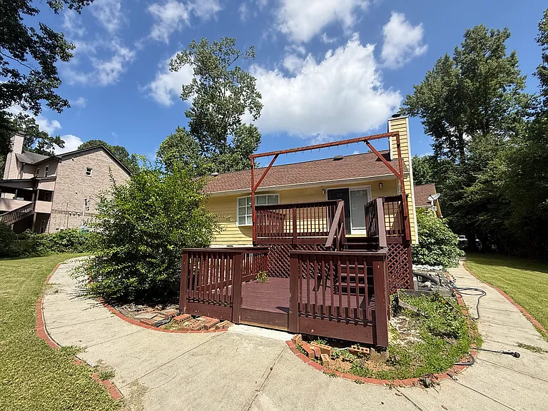6108 Williams Rd — Photo 19