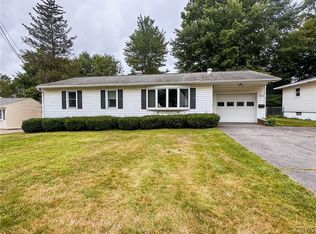 723 Cosby Rd, Utica, NY 13502