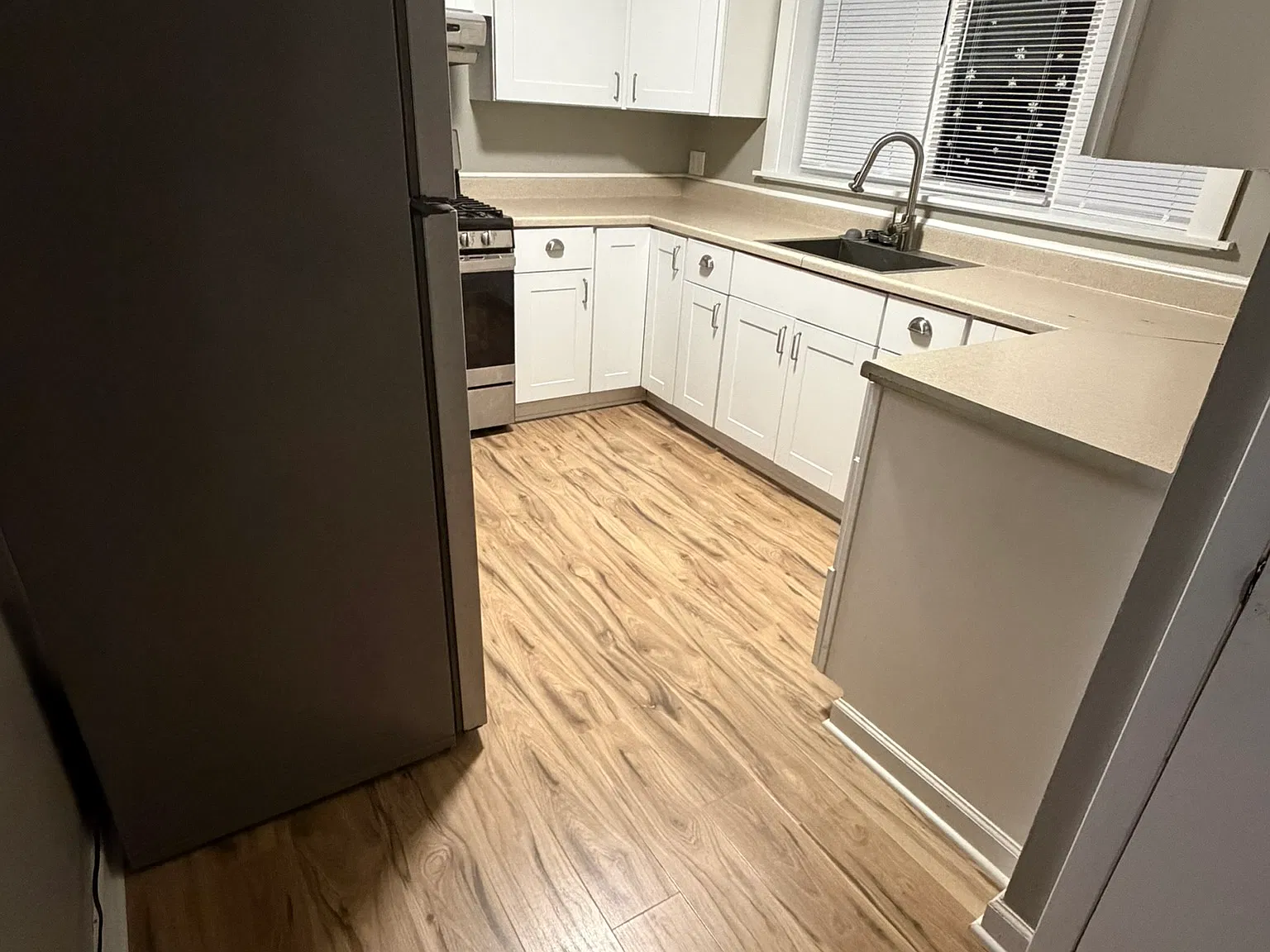 2 bed, $2,495 — Photo 4