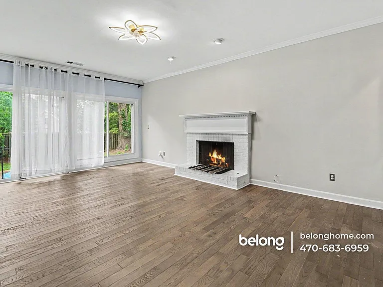 988 Bridgegate Dr NE — Photo 8
