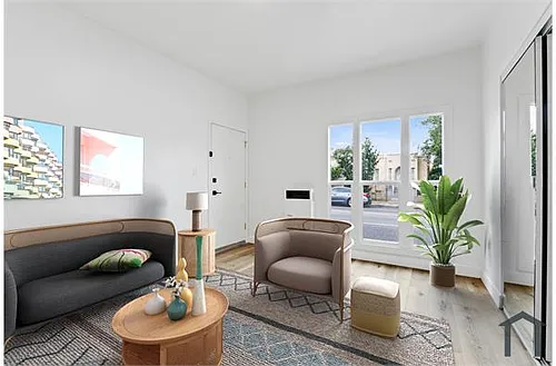 201 N Normandie Ave Photo 1