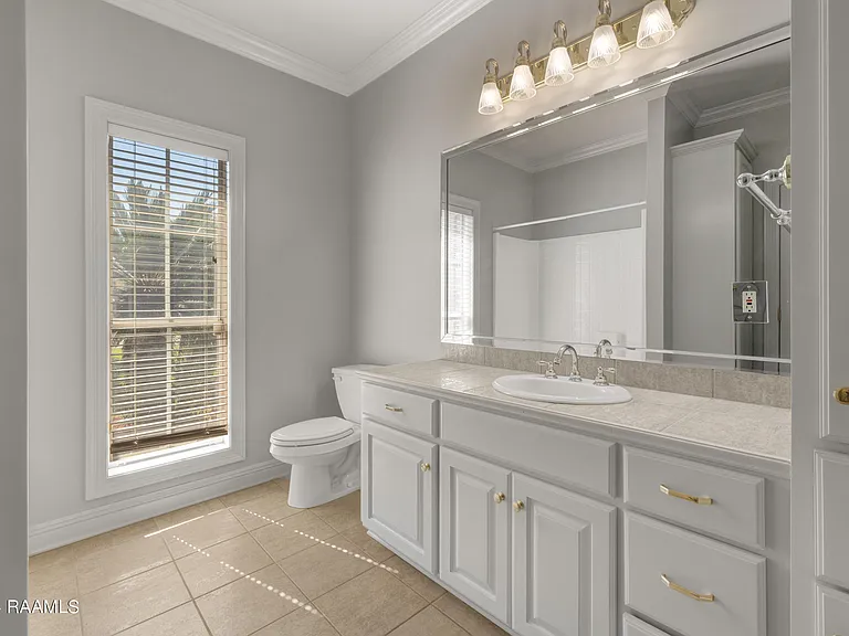 106 Anslem Dr — Photo 20