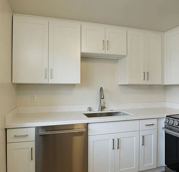 1504 S 35th St — Photo 2