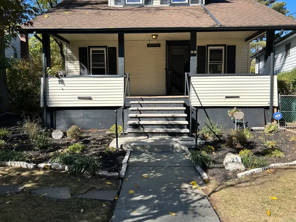 25 Franklin St, Vauxhall, NJ 07088