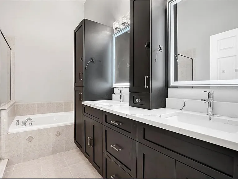4568 Aguila Pl — Photo 9