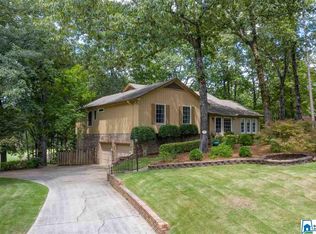 3006 Heather Ln, Birmingham, AL 35242