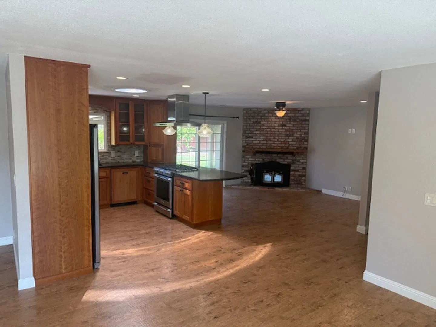 Beautiful 4-Bedroom Home situated in Quiet and Comforting Green Valley Neighborhood — Photo 2