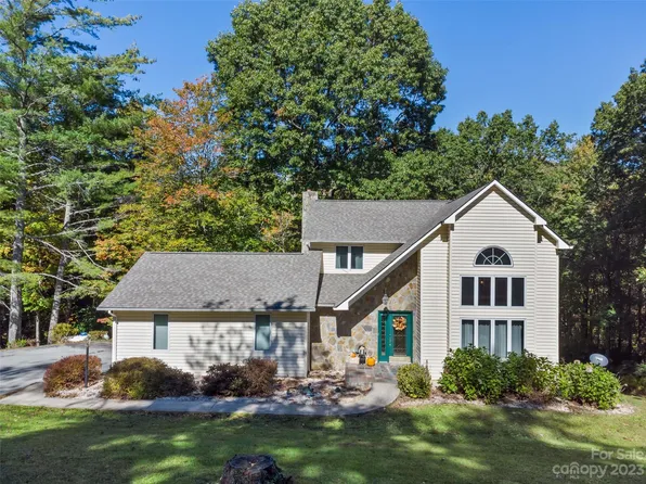 320 Vance Farm Rd, Spruce Pine, NC 28777