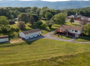 7012 Us Highway 340n, Rileyville, VA 22650