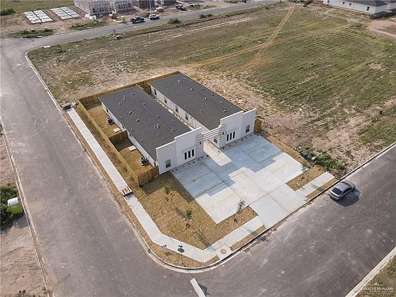 3rd image of 2501 Sage Dr
