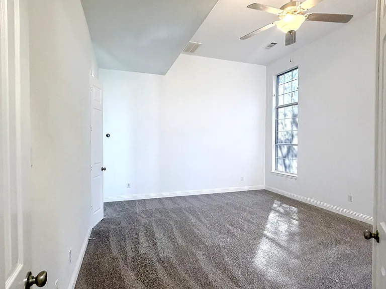 1219 Arbor Park Dr — Photo 20