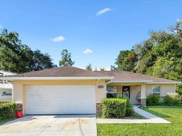 9324 SE 161st St, Summerfield, FL 34491