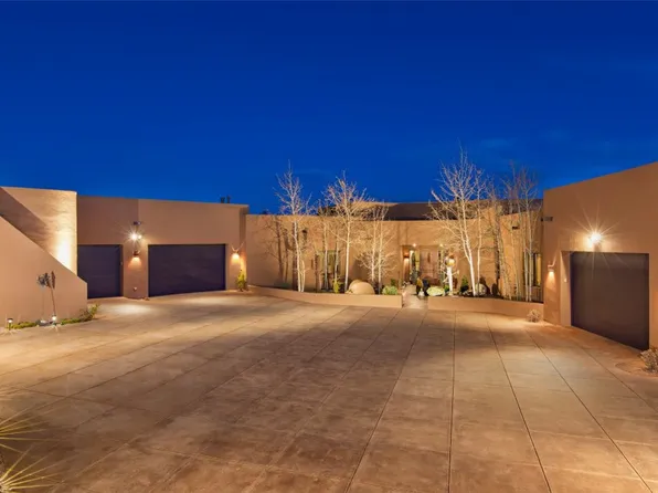 35 Calle Ventoso W, Santa Fe, NM 87506