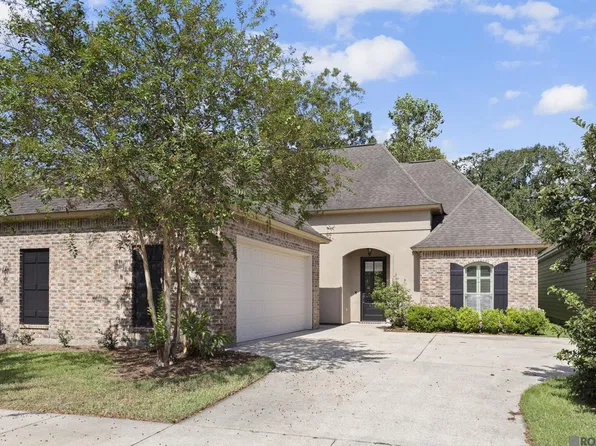 8241 Valencia Ct, Baton Rouge, LA 70820