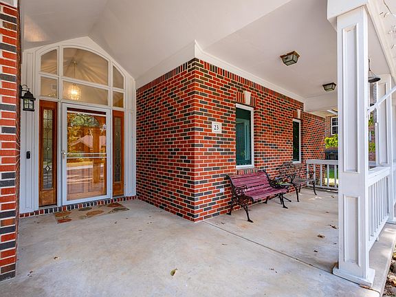 5th image of 23 Aberdeen Dr