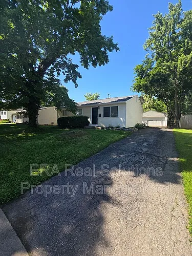 5106 Harbor Blvd Photo 1
