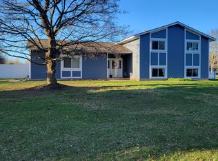 6945 Nine Mile Rd NE, Rockford, MI 49341