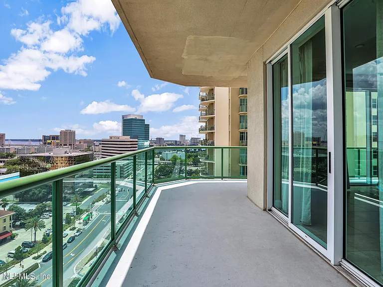 1431 Riverplace Blvd #1401 — Photo 36
