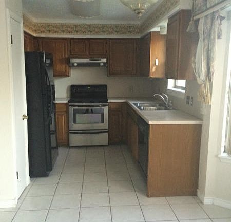 4th image of 11310 Doris Creek Cir