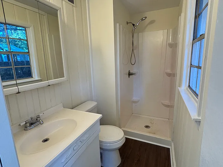 102 Country Club Rd — Photo 10