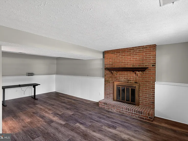 3079 Dorsey Ct — Photo 4