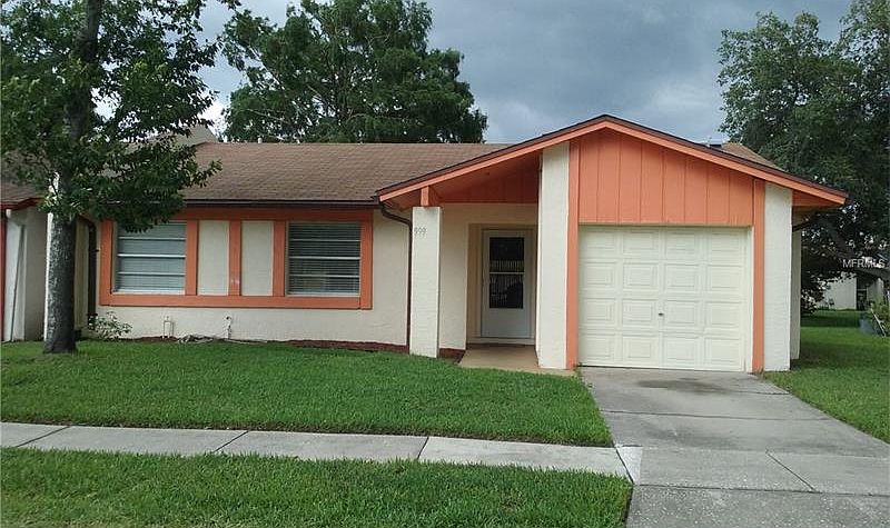 1st image of 999 Soria Ave