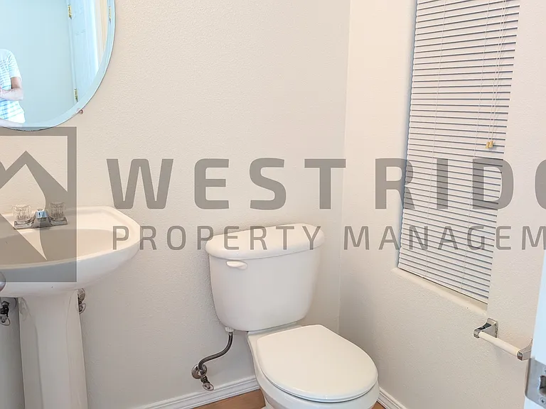 519 SW 207th Ave — Photo 20