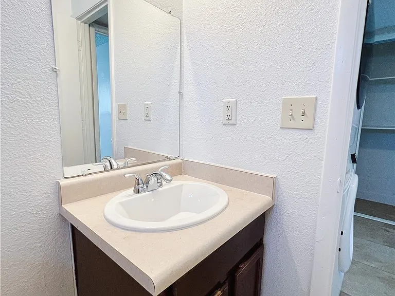 445 N 14th St #B — Photo 54